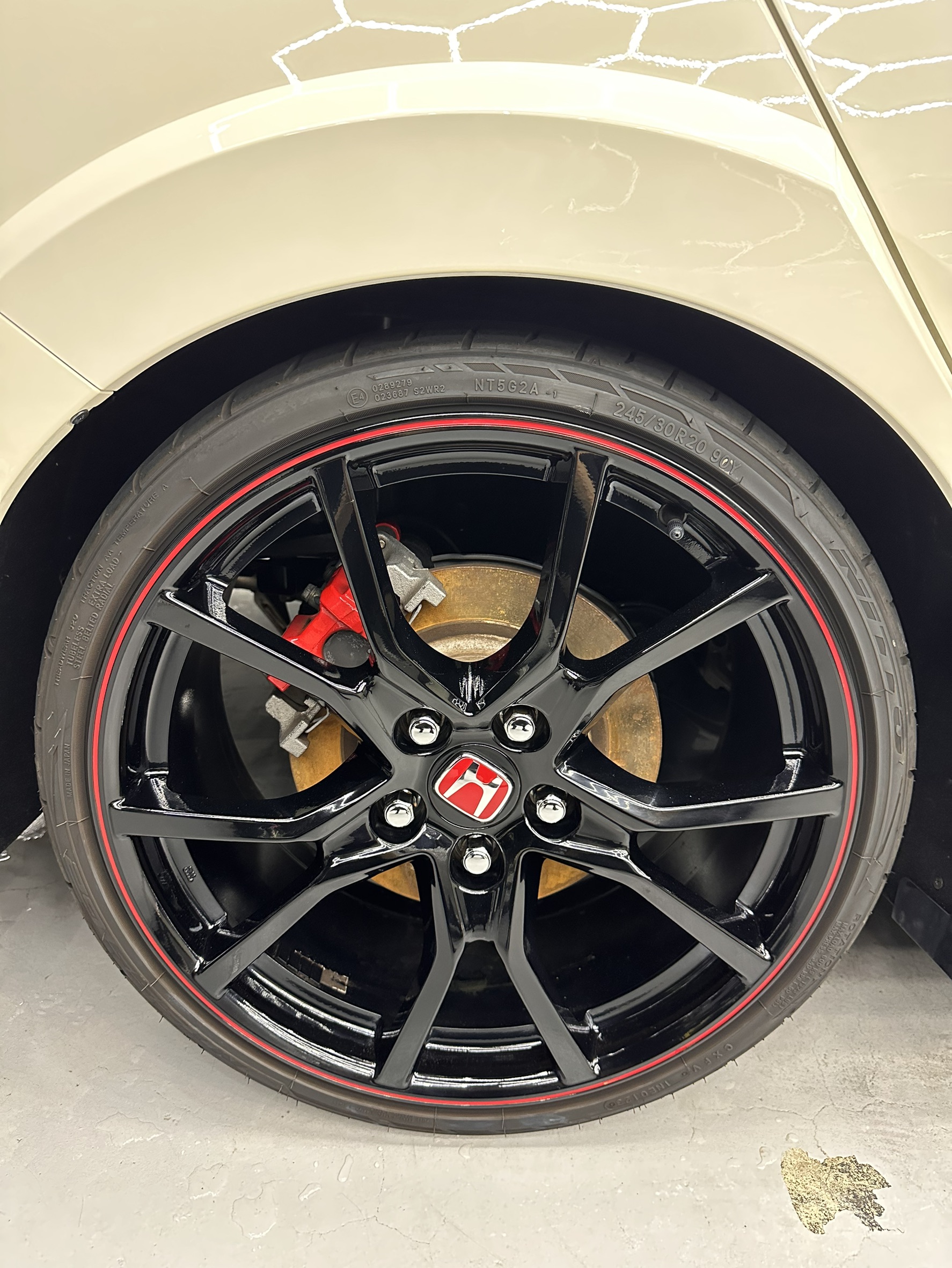 【倉敷市でホイールコーティング施工】シビック タイプR