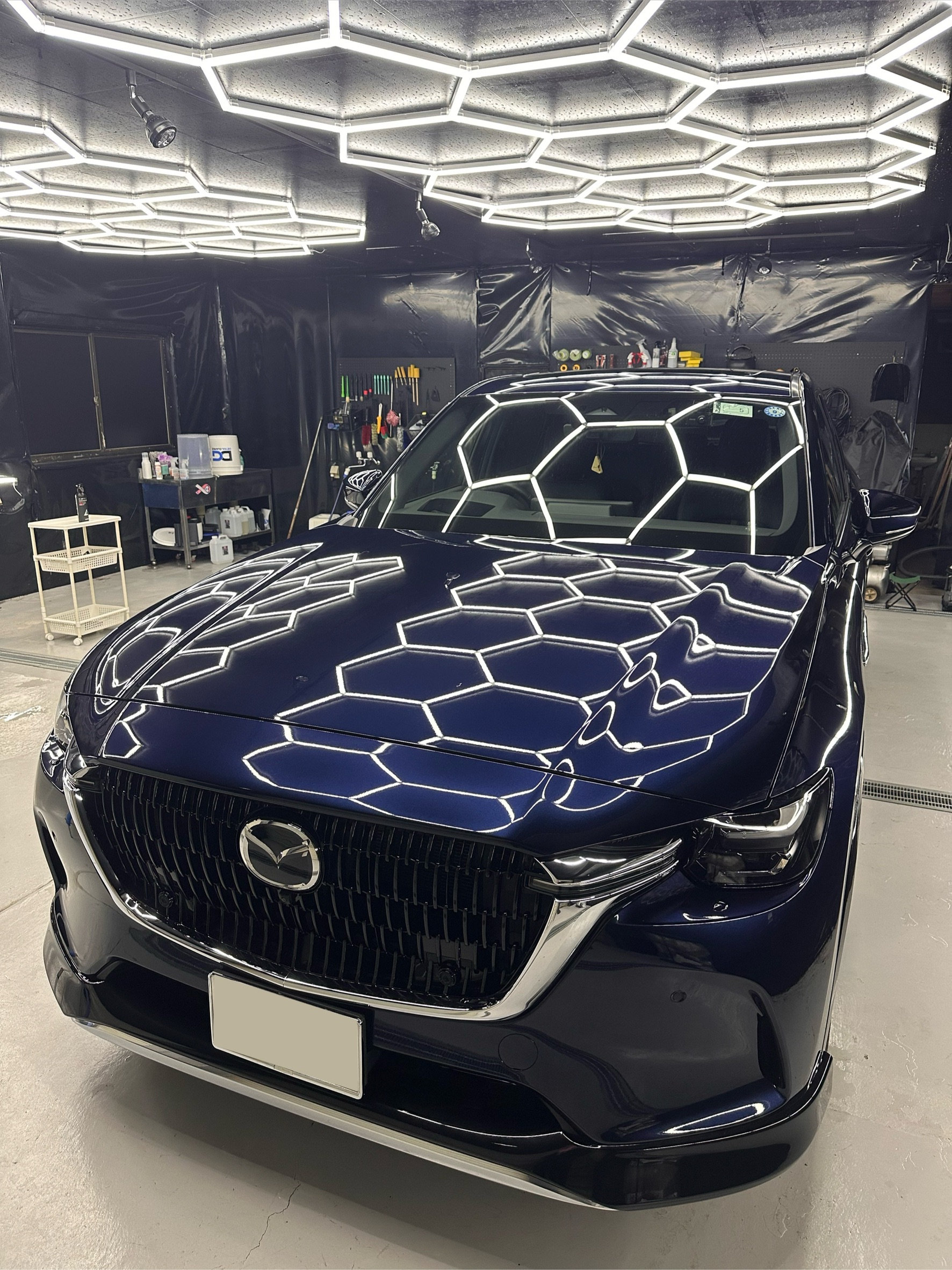 【倉敷市でCX-60 グラフェンコーティングメンテナンス】メンテナンスで艶と深みが復活